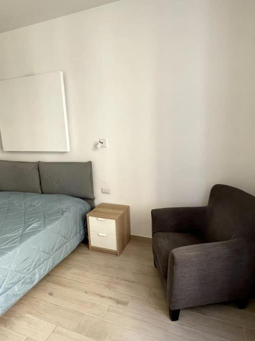 Domus Art Suites Merulana Rome Luaran gambar