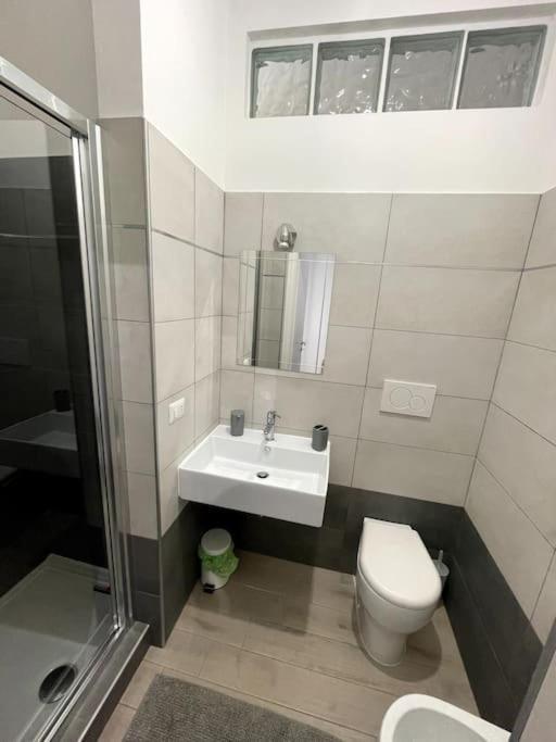 Domus Art Suites Merulana Rome Luaran gambar
