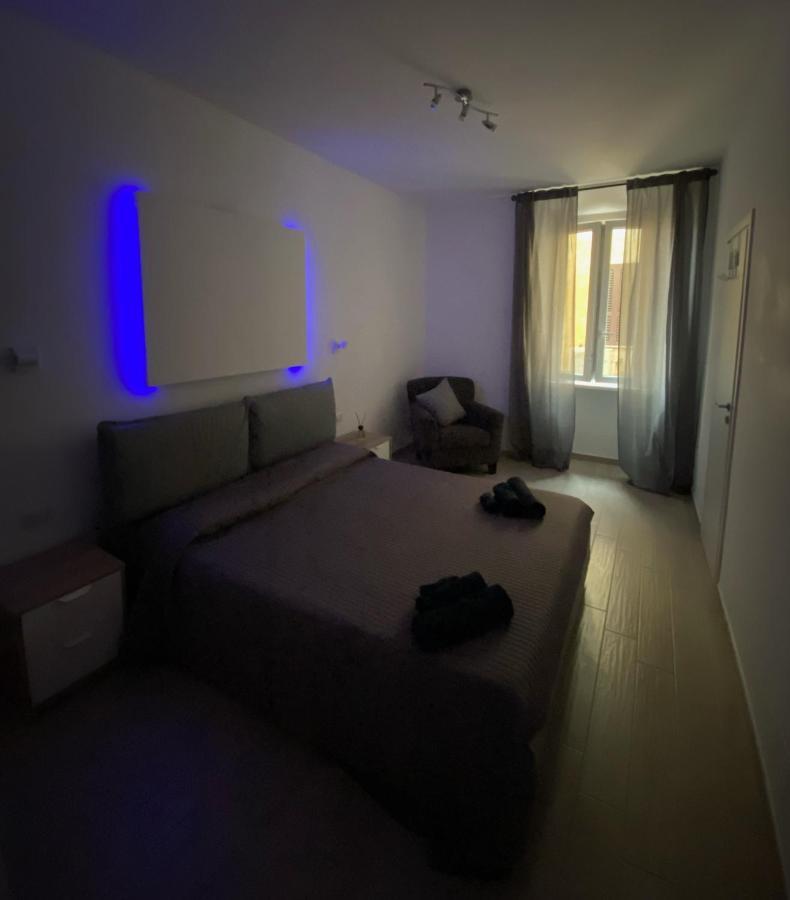 Domus Art Suites Merulana Rome Luaran gambar