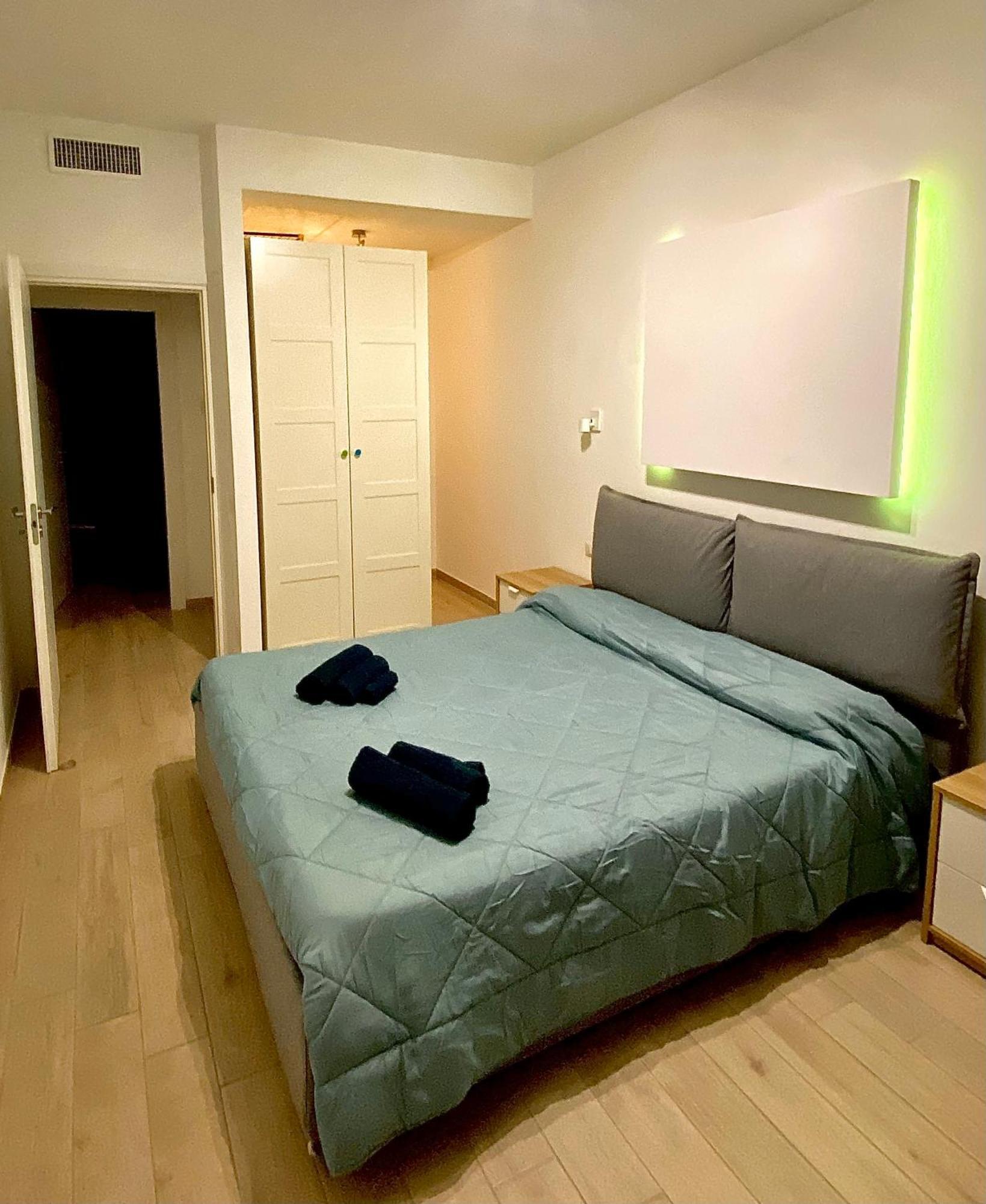 Domus Art Suites Merulana Rome Luaran gambar